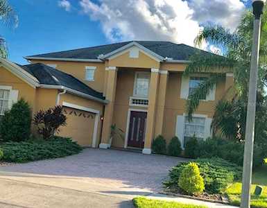 9076 Lake Avon Drive Orlando, FL 32829