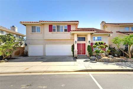 57 Sunset Circle Westminster, CA 92683