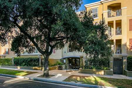 128 N Oak Knoll Avenue #308 Pasadena, CA 91101
