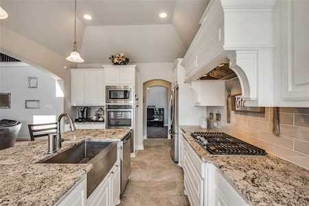 9701 Paxon Road Fort Worth, TX 76131