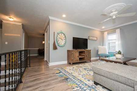 211 Fairfax Ave #2 Louisville, KY 40207