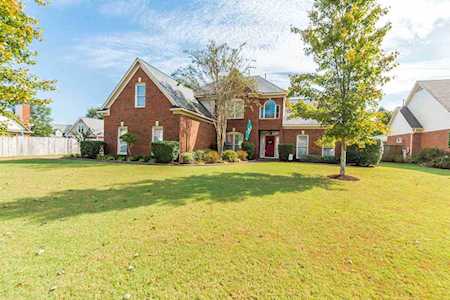 1126 Macon Ridge Dr Collierville, TN 38017
