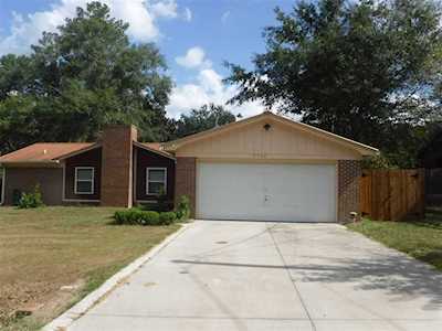 3702 Caracus Court Tallahassee, FL 32303