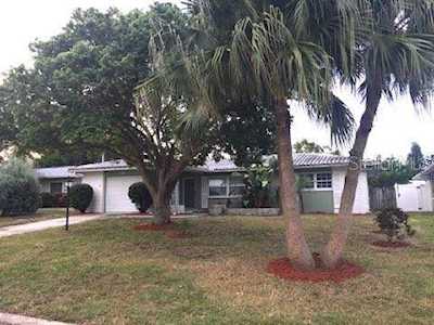 2143 Pine Ridge Drive Clearwater, FL 33763