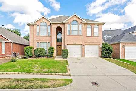 4737 Parkmount Drive Fort Worth, TX 76137