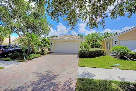 9194 SE Hawks Nest Court Hobe Sound, FL 33455