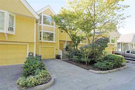 3379 Flagstaff Place Vancouver, BC V5S 4K9