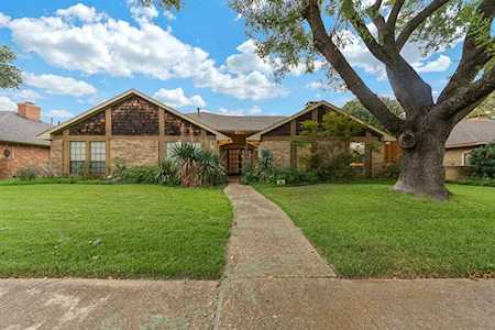 6203 Bluff Point Drive Dallas, TX 75248