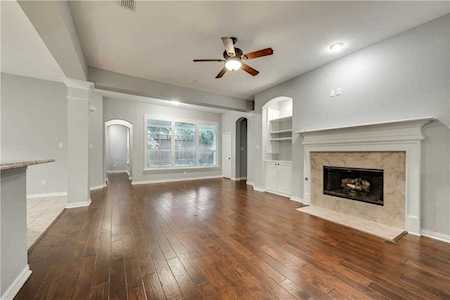 791 Bradford Street Lantana, TX 76226