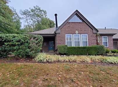 1304 Eastbridge Ct Louisville, KY 40223