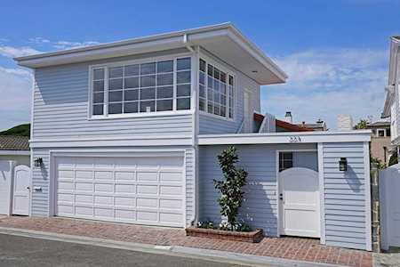 223 Via Ithaca Newport Beach, CA 92663