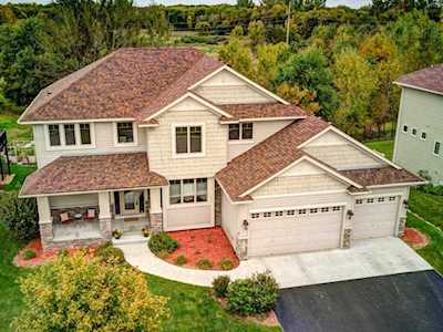5216 102nd Trail N Brooklyn Park, MN 55443