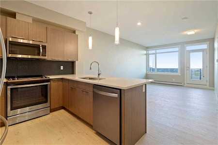 214 Sherwood Square NW #107 Calgary, AB T3K 1T6