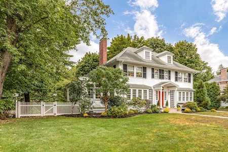 50 Yale St Winchester, MA 01890