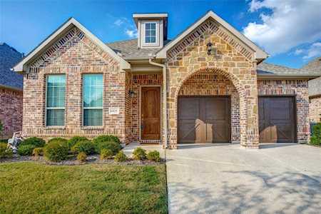 6825 Westbury Drive North Richland Hills, TX 76180