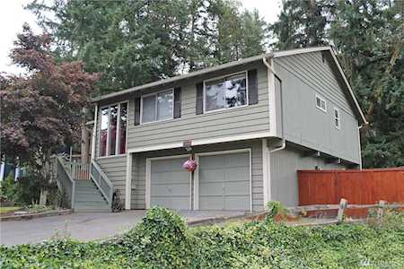 13995 Crestview Cir NW Silverdale, WA 98383