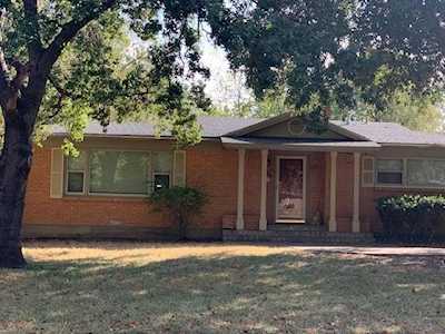 6910 Richlynn Terrace Richland Hills, TX 76118