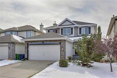 32 Rocky Ridge Close NW Calgary, AB T3G 4W9