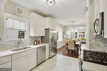 4737 Park Avenue Minneapolis, MN 55407