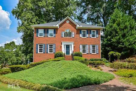 2230 Kristen Mill Dr Marietta, GA 30062