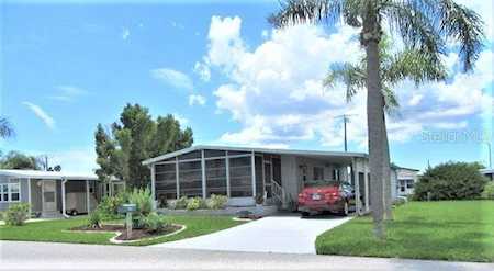 76 Lakeview Drive North Port, FL 34287