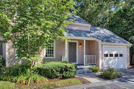 28 Center Village Dr #28 Concord, MA 01742
