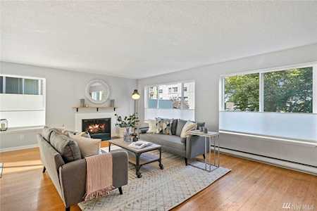 1743 NW 57th St #206 Seattle, WA 98107