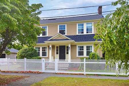 3 Avalon Rd Milton, MA 02186