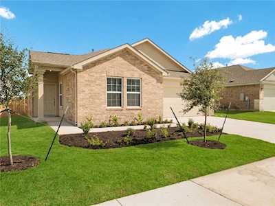 9308 Daisy Cutter Crossing Georgetown, TX 78626