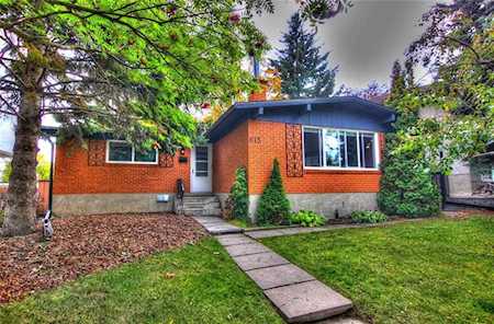 615 Sherman Avenue SW Calgary, AB T2W 0N3