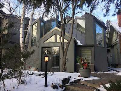 332 39 Avenue SW Calgary, AB T2S 0W7