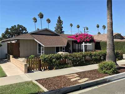 3109 Lincoln Way Costa Mesa, CA 92626
