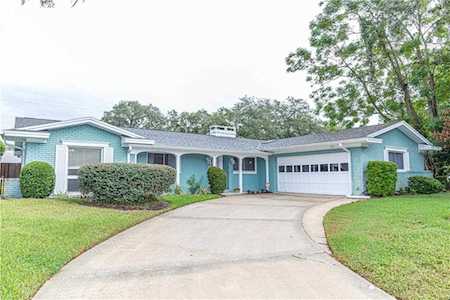 2467 Derbyshire Road Maitland, FL 32751