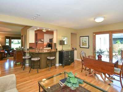 1320 Oakwood Drive Anoka, MN 55303