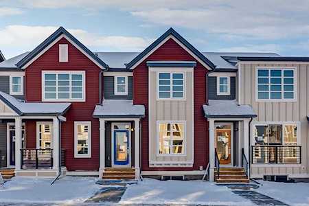 37 Carringvue Link NW Calgary, AB T3P 1K7