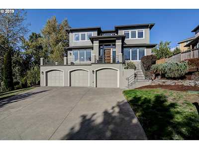 5209 NW Fernridge Dr Camas, WA 98607