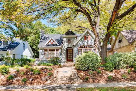 2022 Glenco Terrace Fort Worth, TX 76110