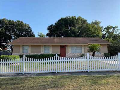 638 W Ella J Gilmore Street Apopka, FL 32703