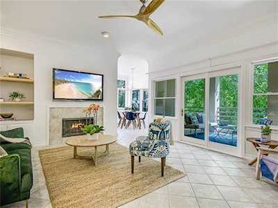 1200 Baylor St #103 Austin, TX 78703