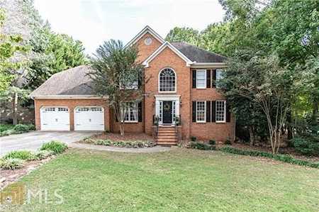 2305 Cleburne Ridge Marietta, GA 30064