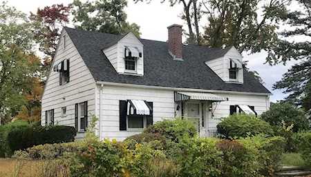 105 Delmont Ave. Worcester, MA 01604