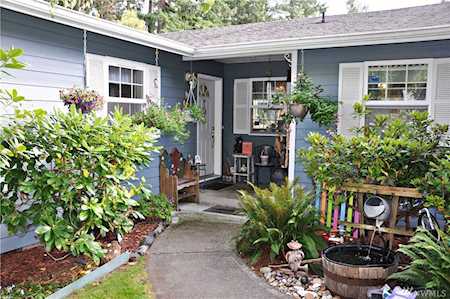 9116 Johnson Rd Anderson Island, WA 98303