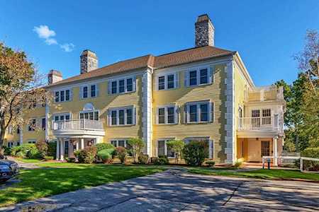 1 Riverview Blvd #1-107 Methuen, MA 01844
