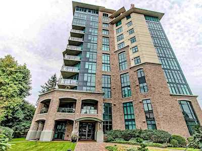 14824 North Bluff Road #404 White Rock, BC V4B 3E2