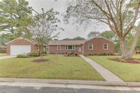 4904 Manning Ct Chesapeake, VA 23321