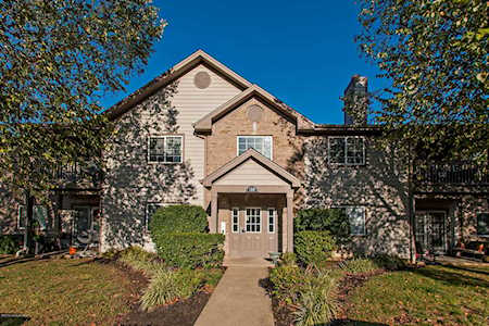1305 Taxus Top Ln #202 Louisville, KY 40243