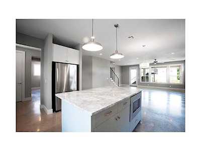 5402 Avenue F Austin, TX 78751