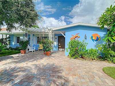 15805 E 2Nd Street Redington Beach, FL 33708