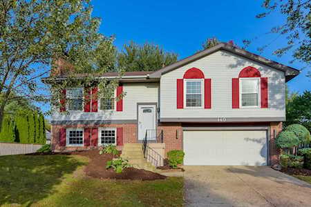 140 S Whispering Hills Dr Naperville, IL 60540