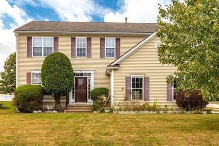 32 Oriental St Worcester, MA 01605